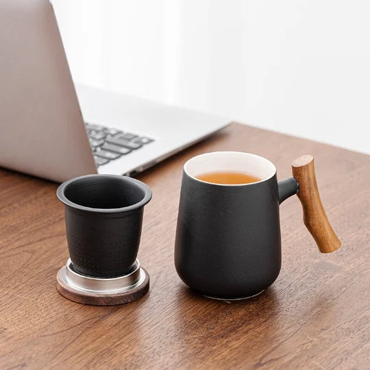 yuntasty Ceramic Tea Cup Infuser with Wood Handle 400ml