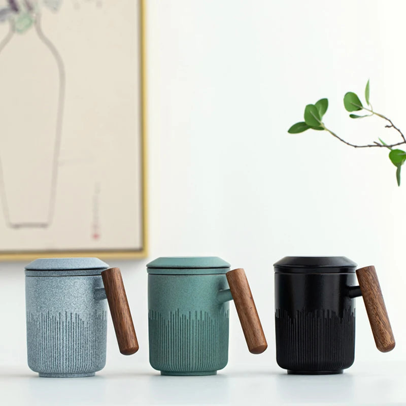 yuntasty Ceramic Tea Mug with Infuser Green Ceramic Tea Cup with Lid 300ml