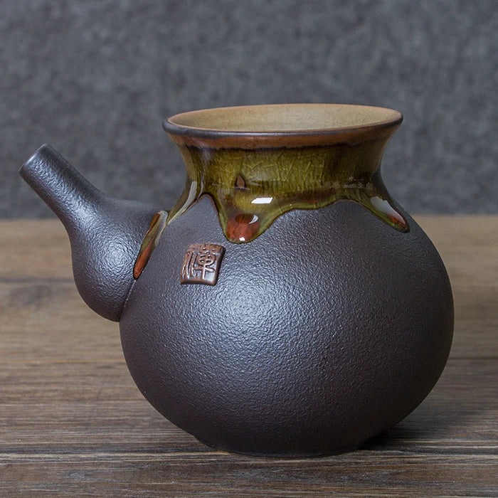 yuntasty Japanese Ceramic Tea Pitchers Porcelain Chahai Tea Accessories 270ml