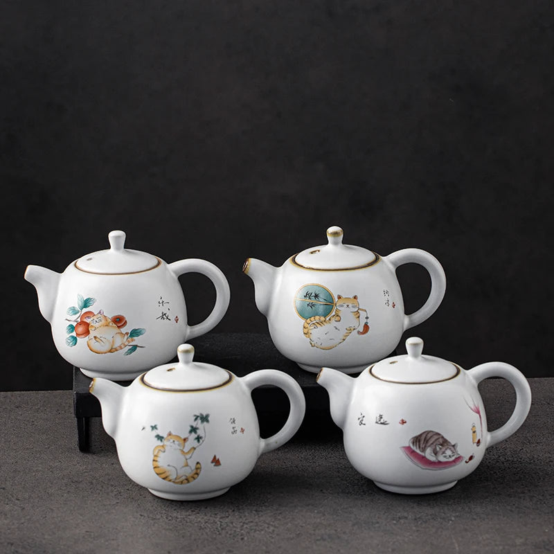 yuntasty Japanese Ceramic Teapot Cute Cat Chinese Tea Pot 180ml
